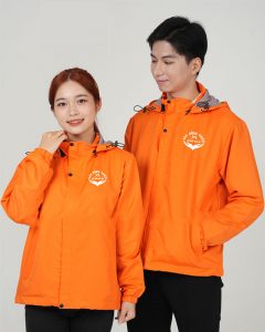 Áo gió đồng phục Gia đình 1983 - Hà Nội vui vẻ