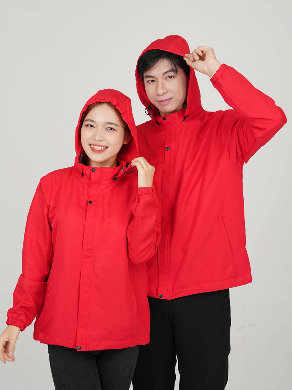 Áo gió đồng phục may sẵn màu đỏ