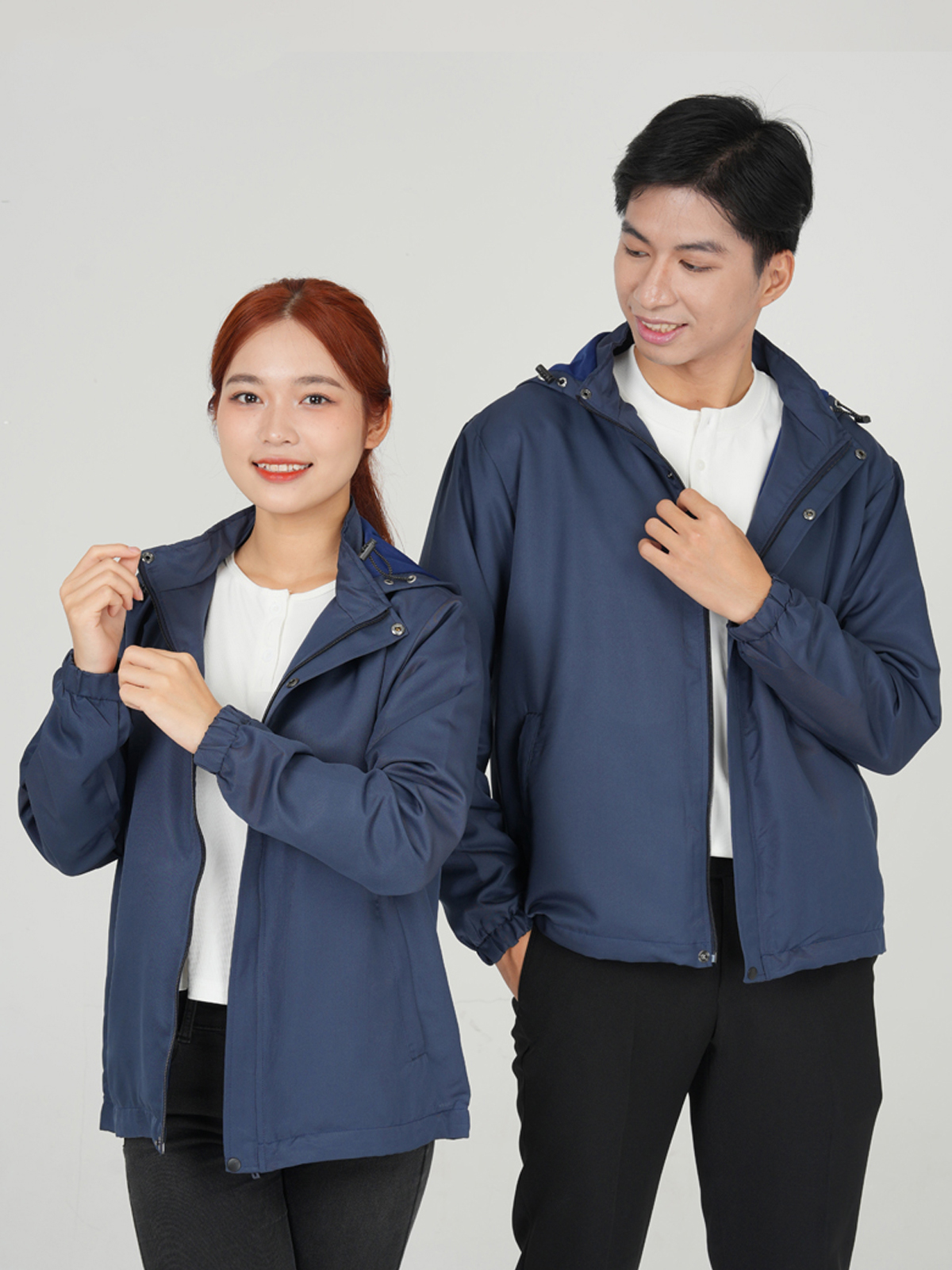 Áo gió đồng phục may sẵn màu xanh đen