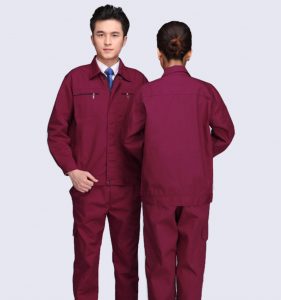 Đồng phục công nhân màu đỏ đô
