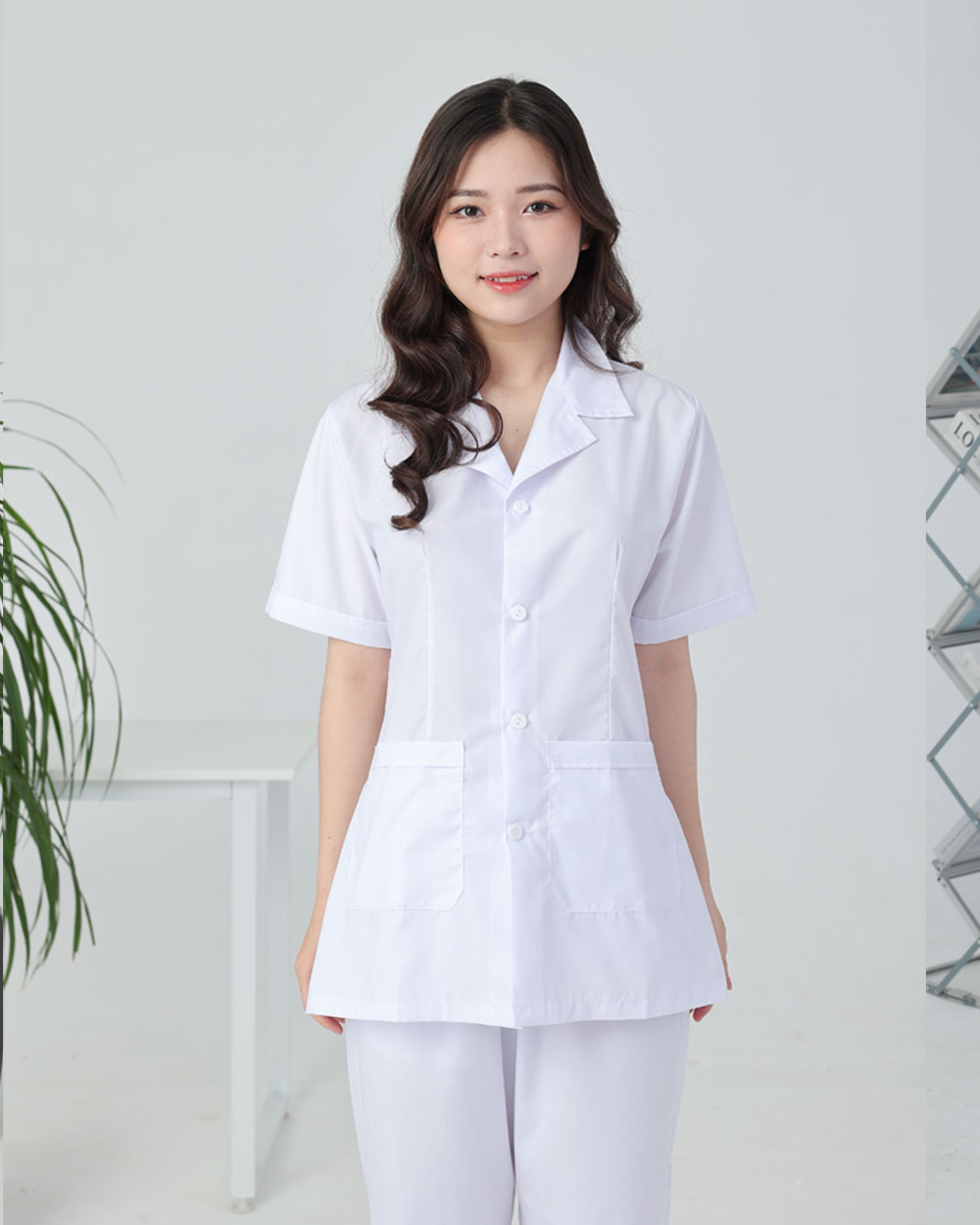 Đồng phục điều dưỡng - nhân viên y tế màu trắng