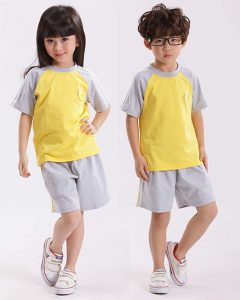 Đồng phục học sinh mầm non màu vàng phối xám