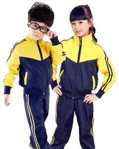 Đồng phục học sinh mùa đông màu vàng phối xanh đen