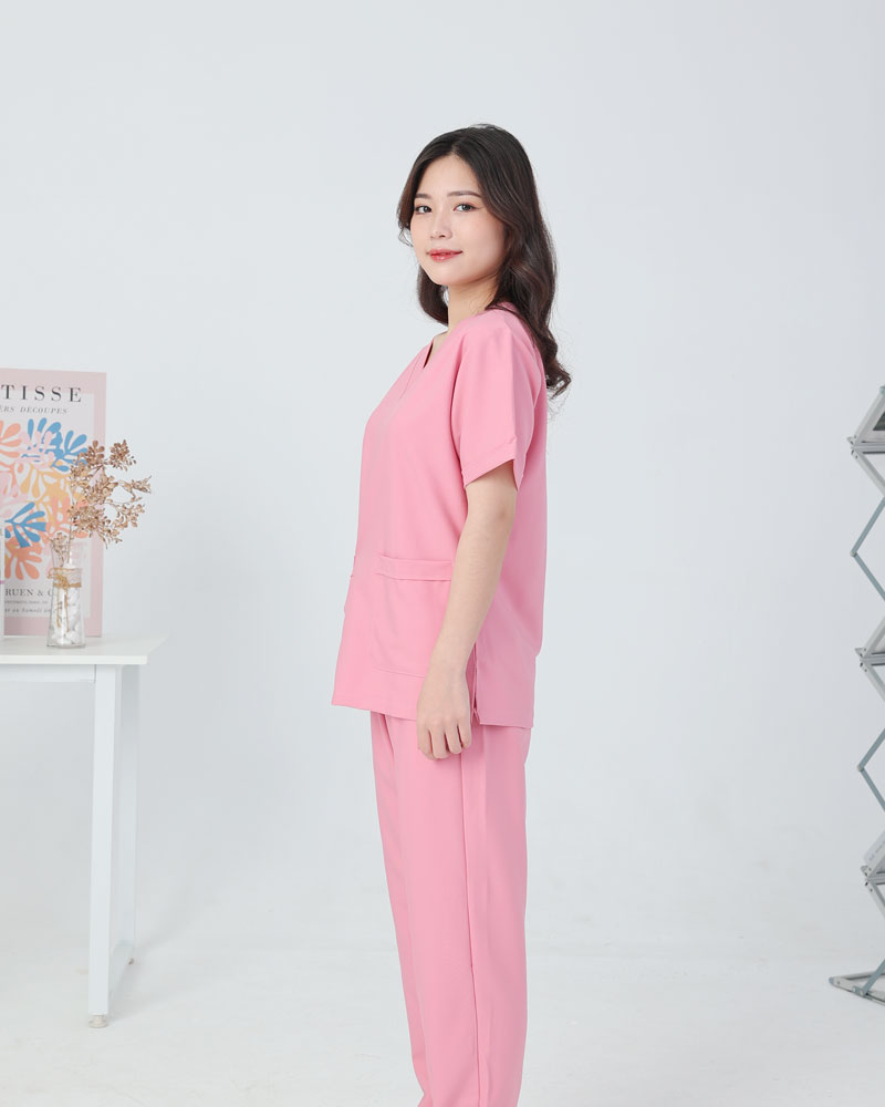 Đồng phục scrub y tế nữ màu hồng