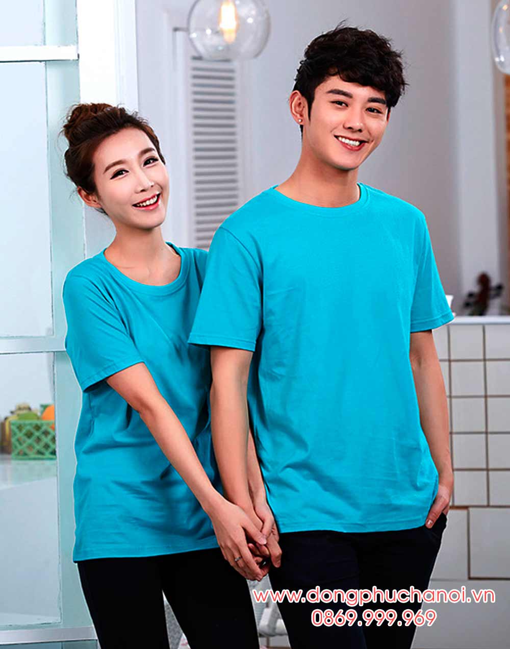 May áo phông cổ tròn màu xanh ngọc